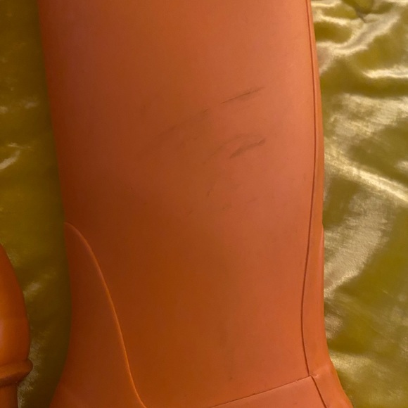 Hunter Tall Rain Boots Marigold Orange - Picture 6 of 10